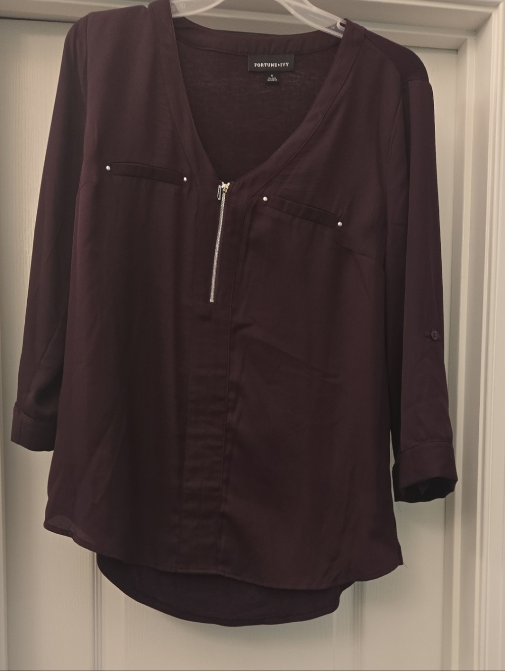 Fortune + Ivy Women's V-Neck Zip-Front Blouse in Plum